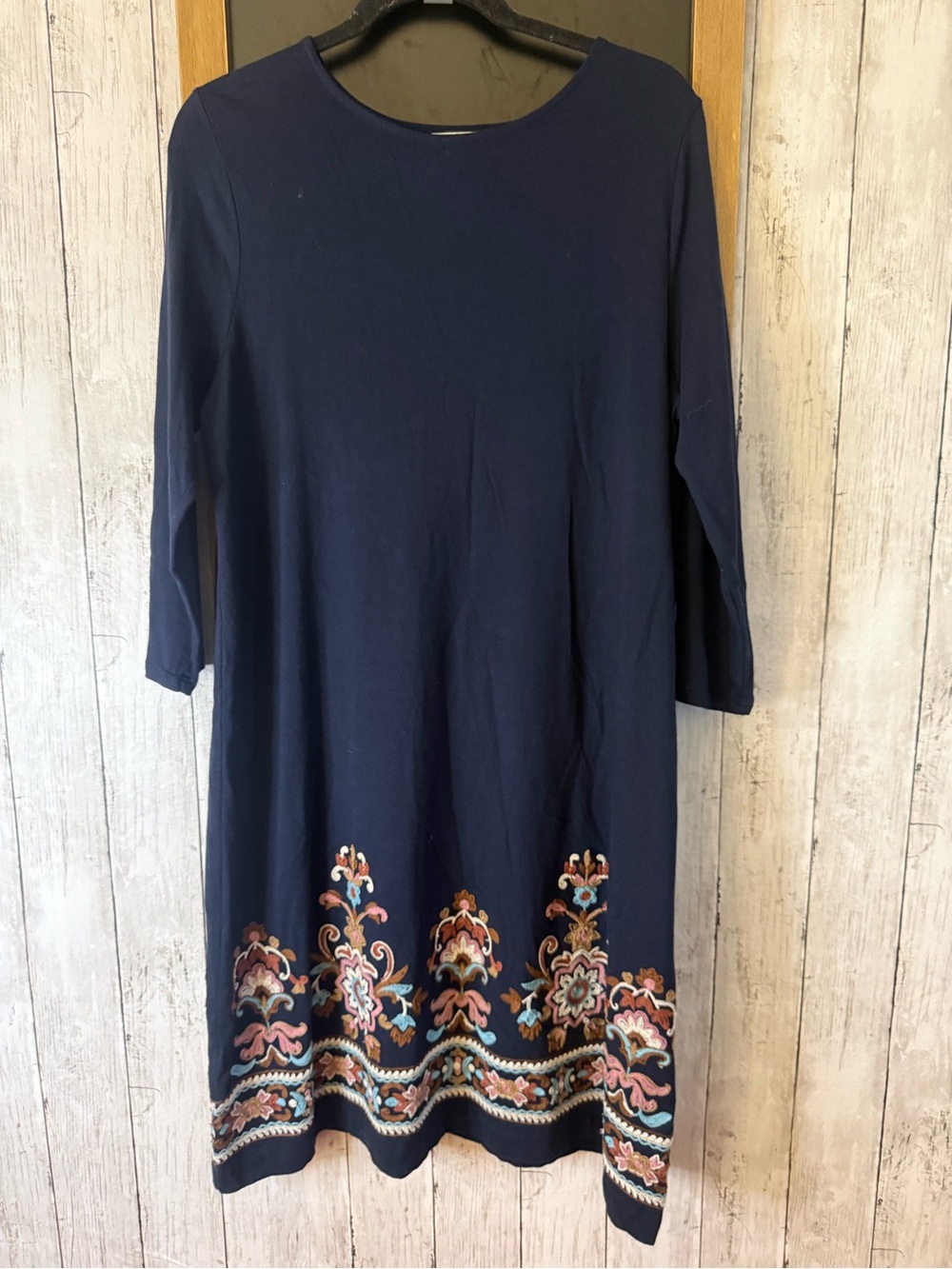 J. Jill Navy Blue Embroidered Floral 3/4 Sleeve Knit Shift Dress Size Medium